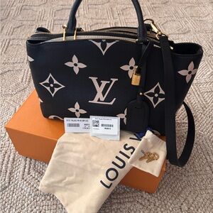 Louis Vuitton EUC Petit Palais Bicolor